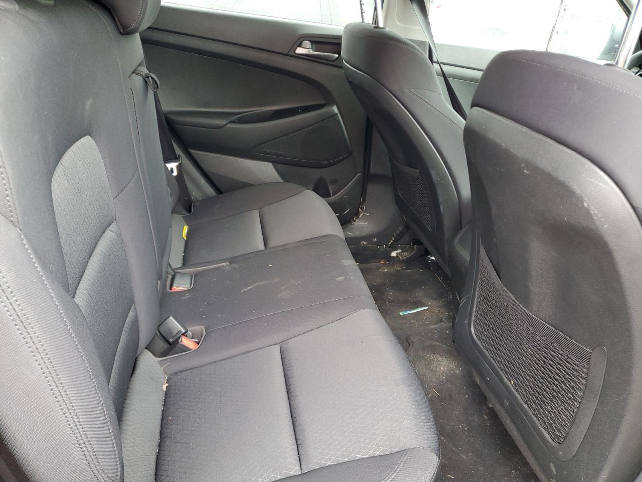 2017 Hyundai Tucson - Image 11