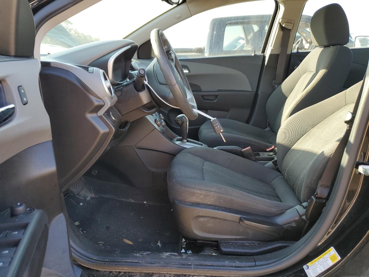2017 Chevrolet Sonic - Image 7