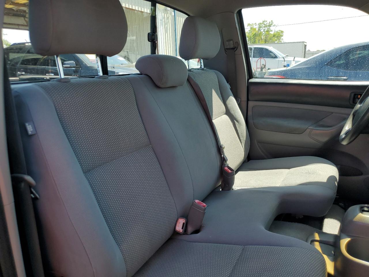 2009 Toyota Tacoma - Image 10