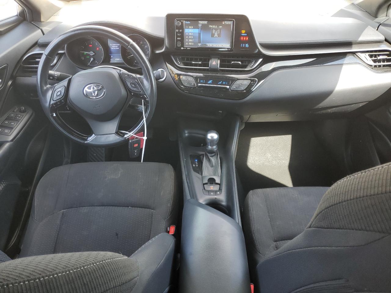 2018 Toyota C-HR - Image 8