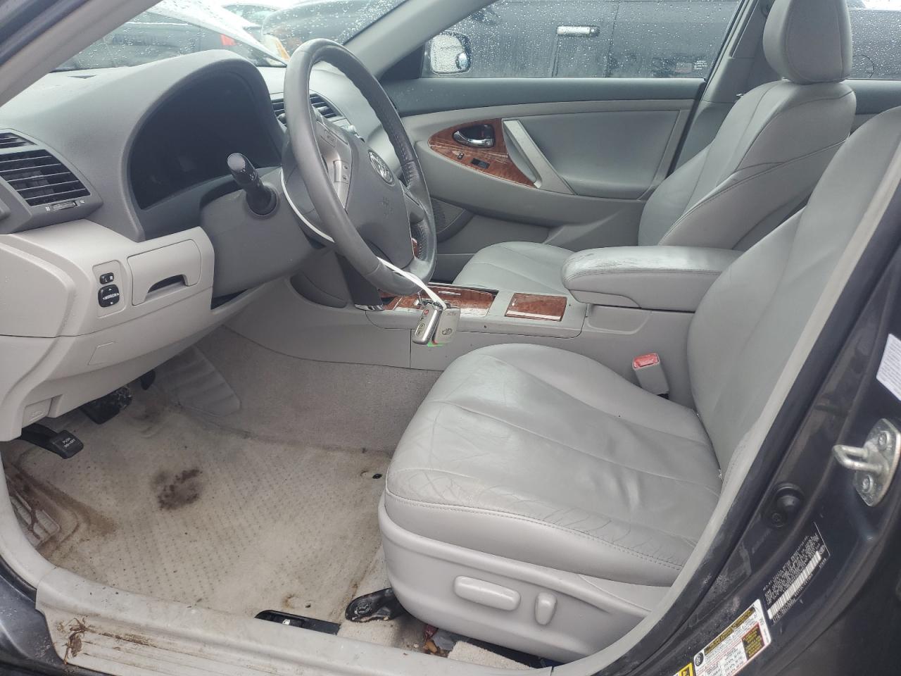 2009 Toyota Camry - Image 7