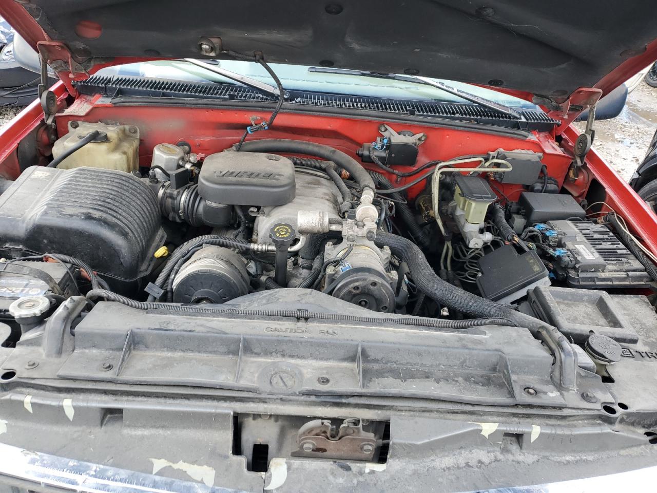 1997 Chevrolet GMT-400 - Image 11