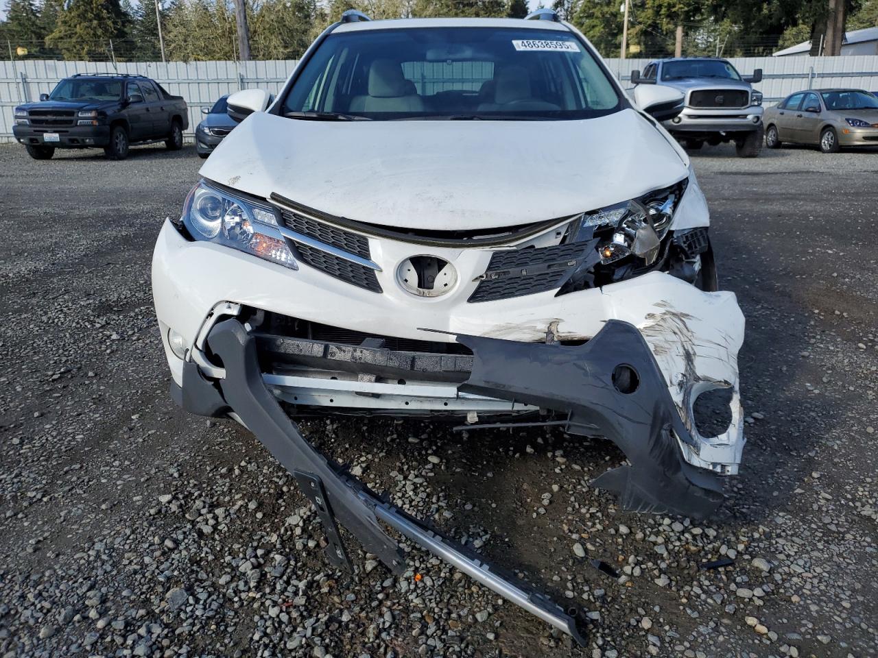 2015 Toyota RAV 4 - Image 5