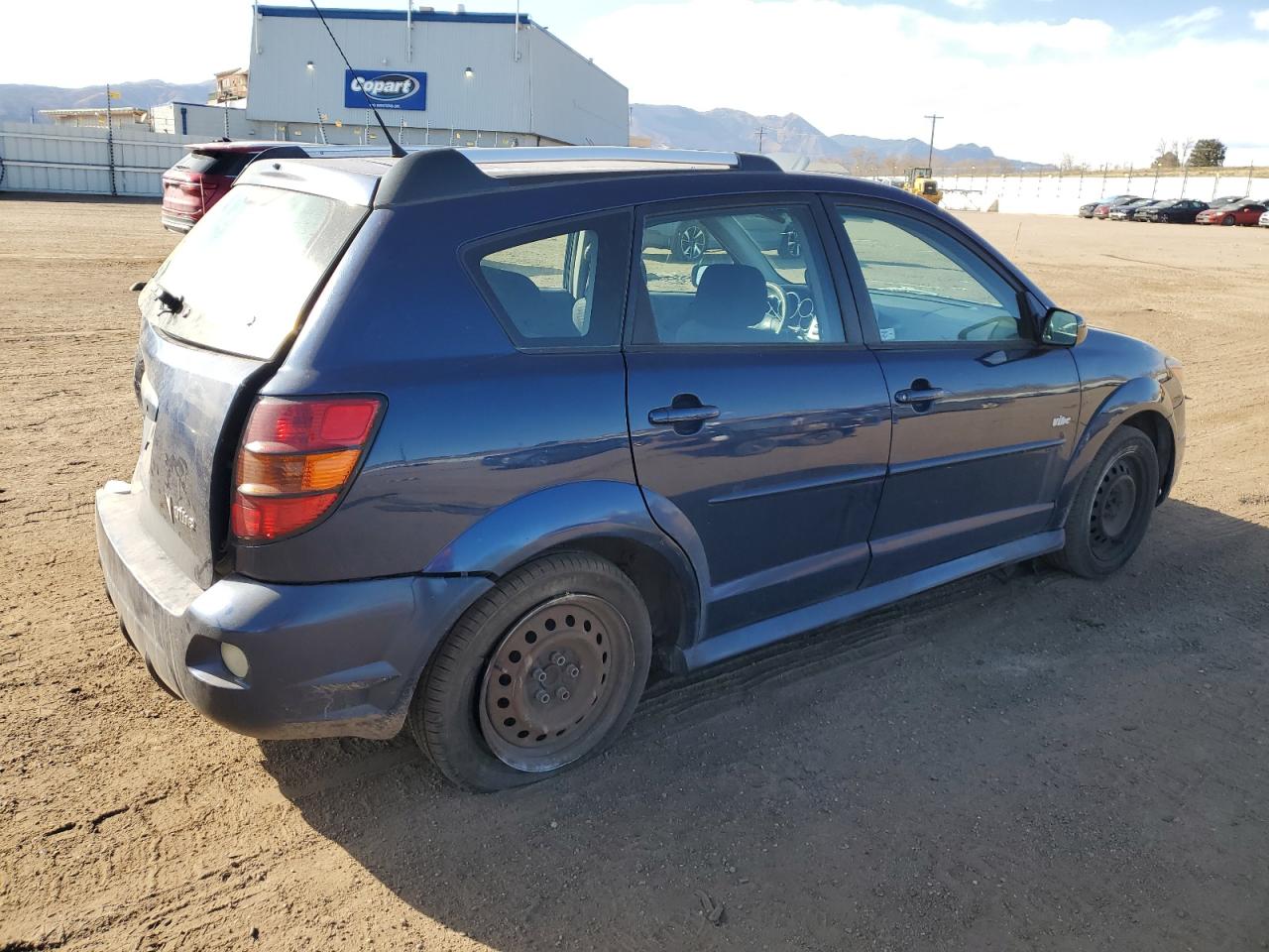 2007 Pontiac Vibe - Image 3