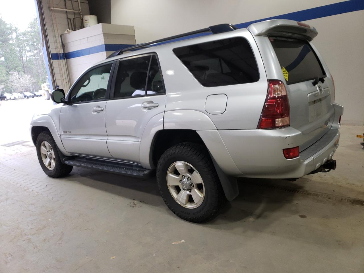 2004 Toyota 4Runner - Image 2