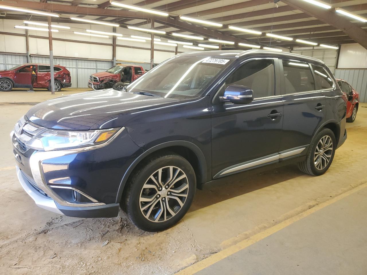 2017 Mitsubishi Outlander - Image 1