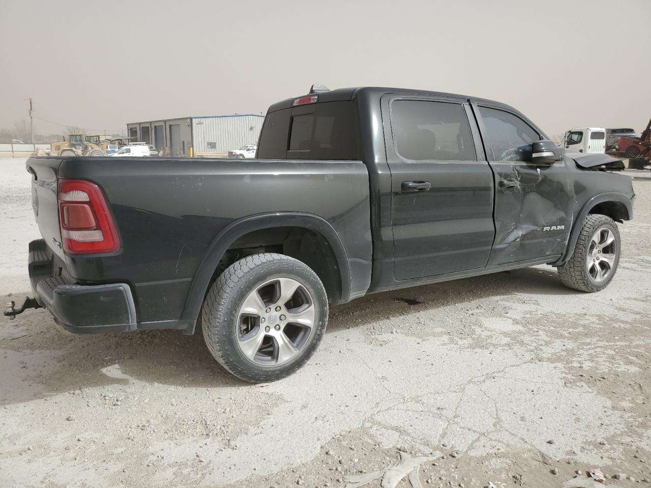 2019 RAM 1500 - Image 3