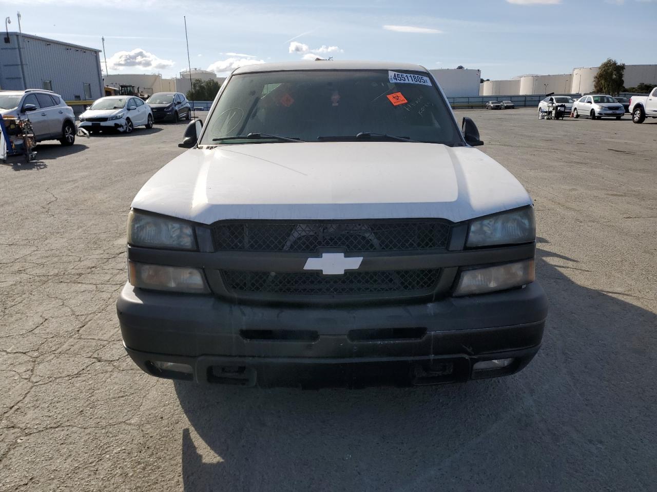 2004 Chevrolet Silverado - Image 5