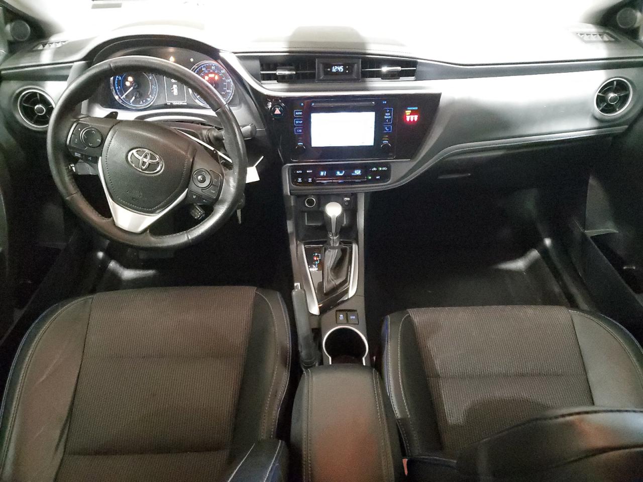 2018 Toyota Corolla - Image 8