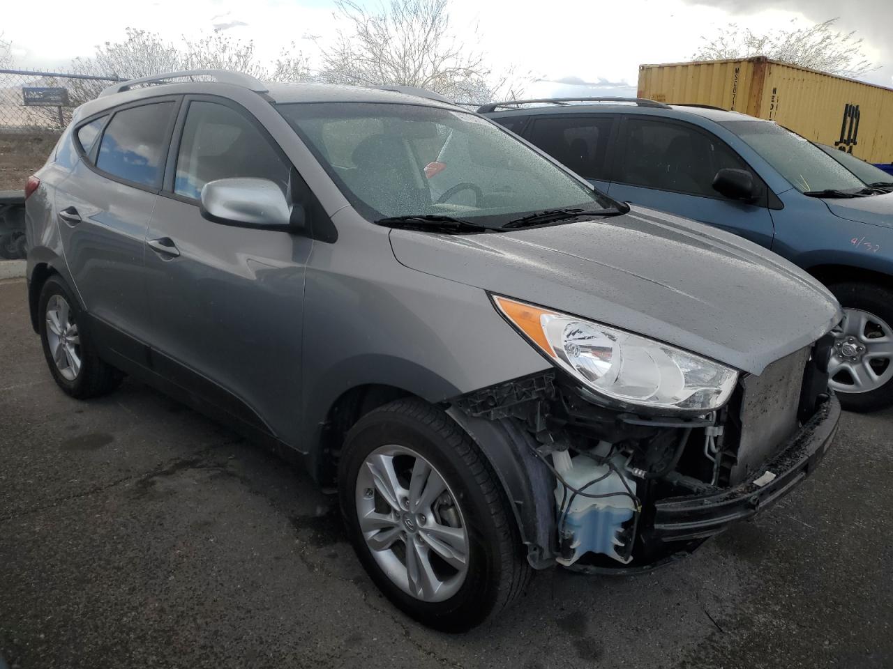 2011 Hyundai Tucson - Image 4