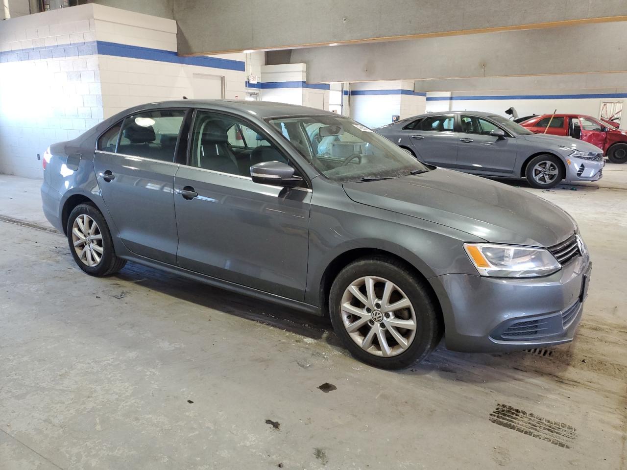 2014 Volkswagen Jetta - Image 4