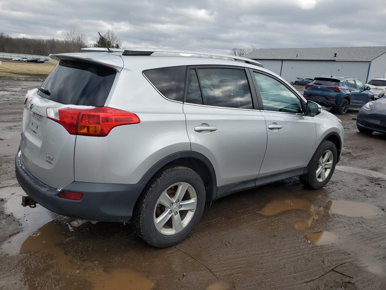 2013 Toyota RAV 4 - Image 3