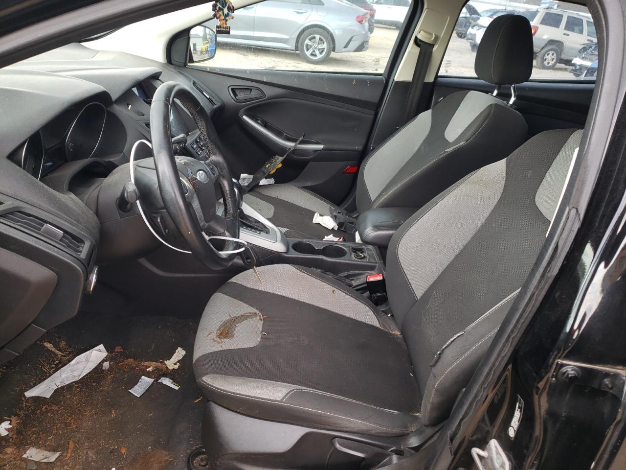 2012 Ford Focus - Image 7