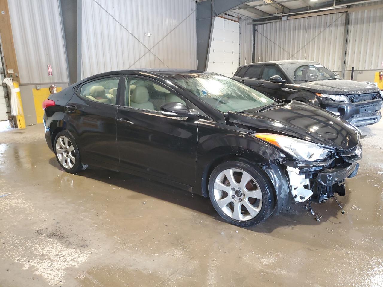 2011 Hyundai Elantra - Image 4