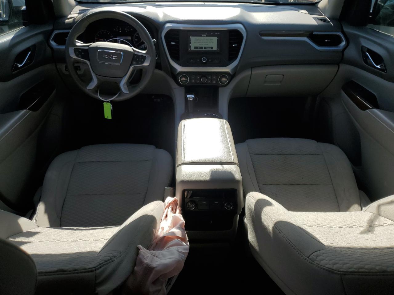 2018 GMC Acadia - Image 8