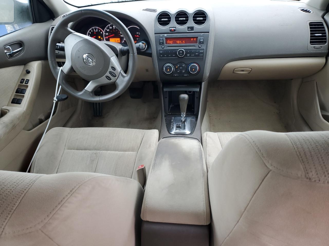 2012 Nissan Altima - Image 8