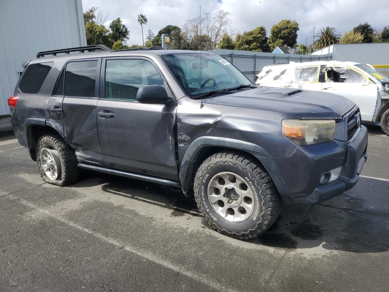 2010 Toyota 4Runner - Image 4