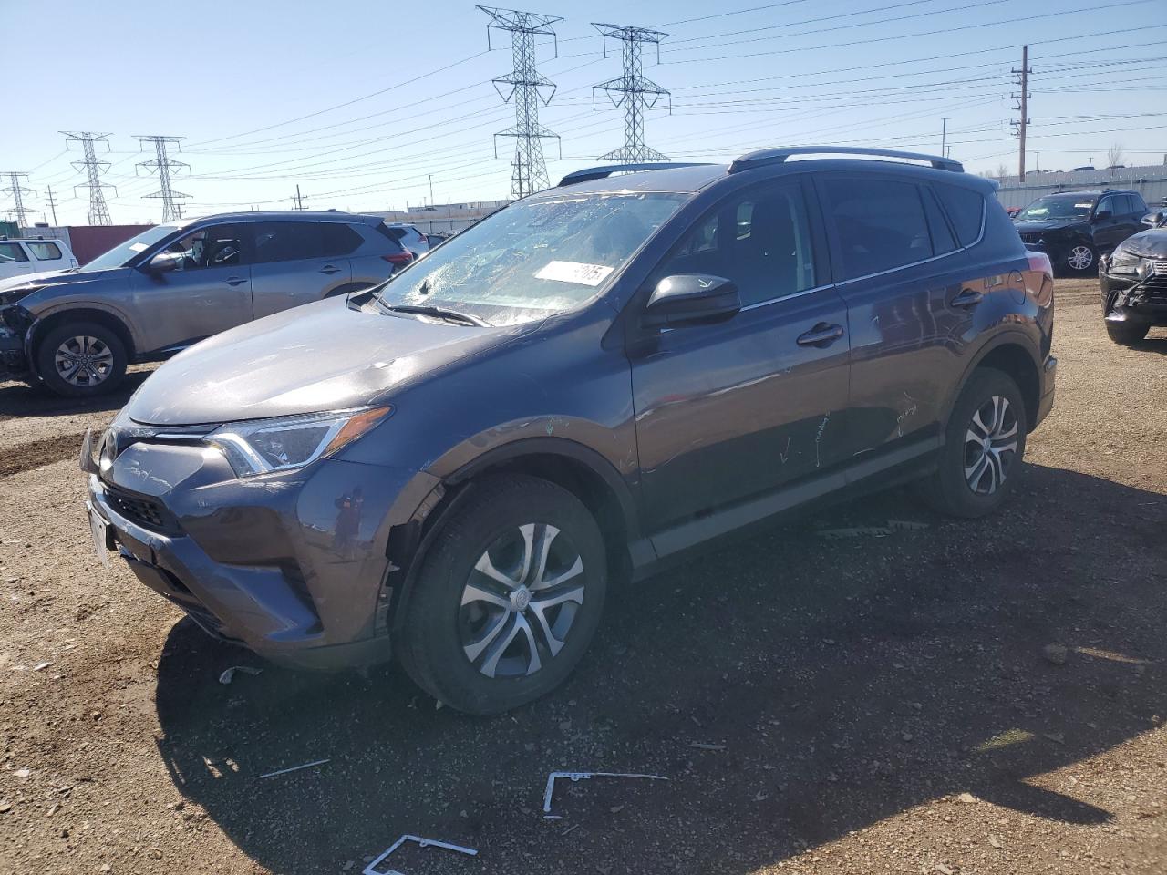 2017 Toyota Rav4 Le for Sale in Elgin, IL - Front End