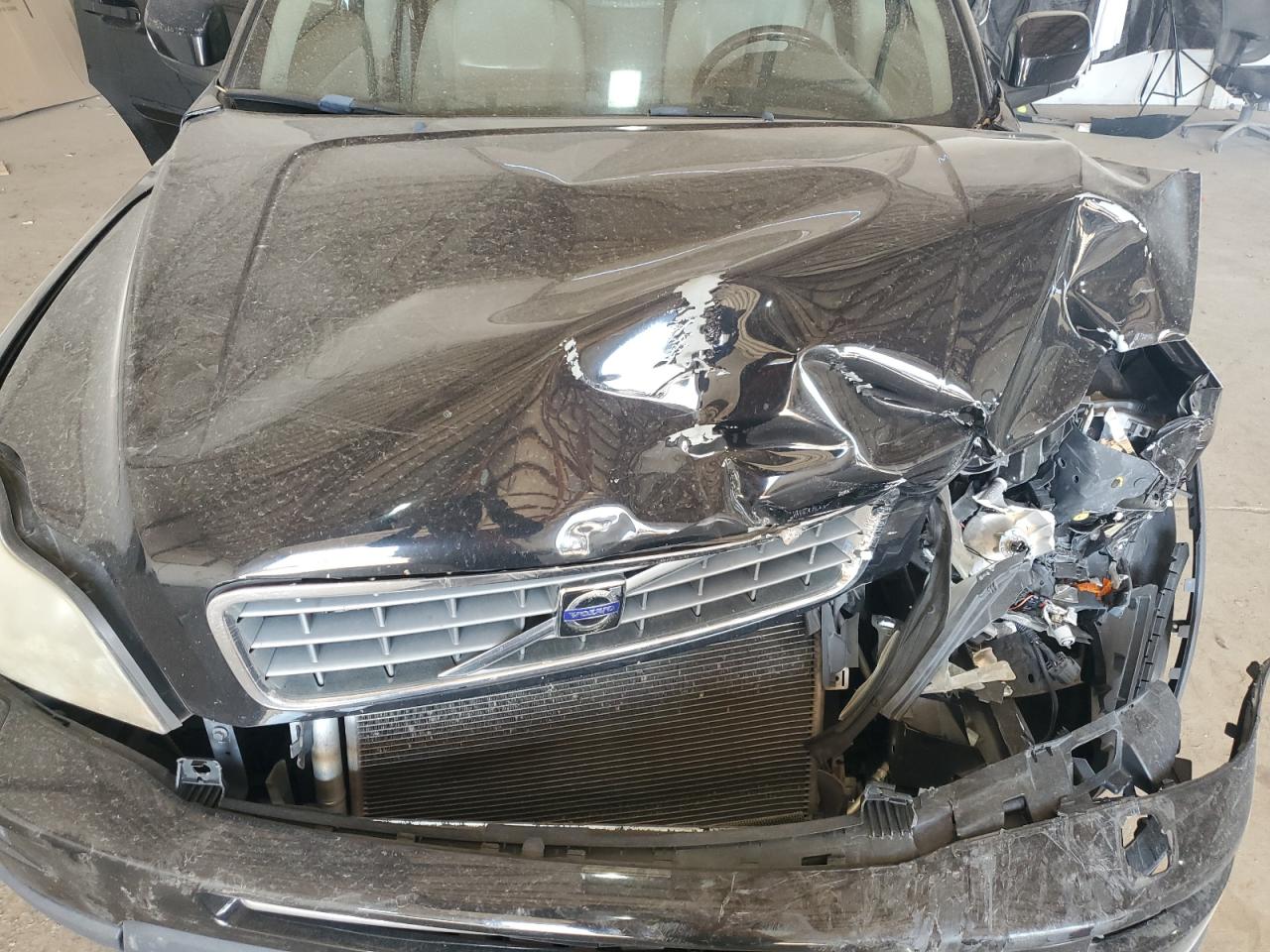 2009 Volvo XC90 - Image 11