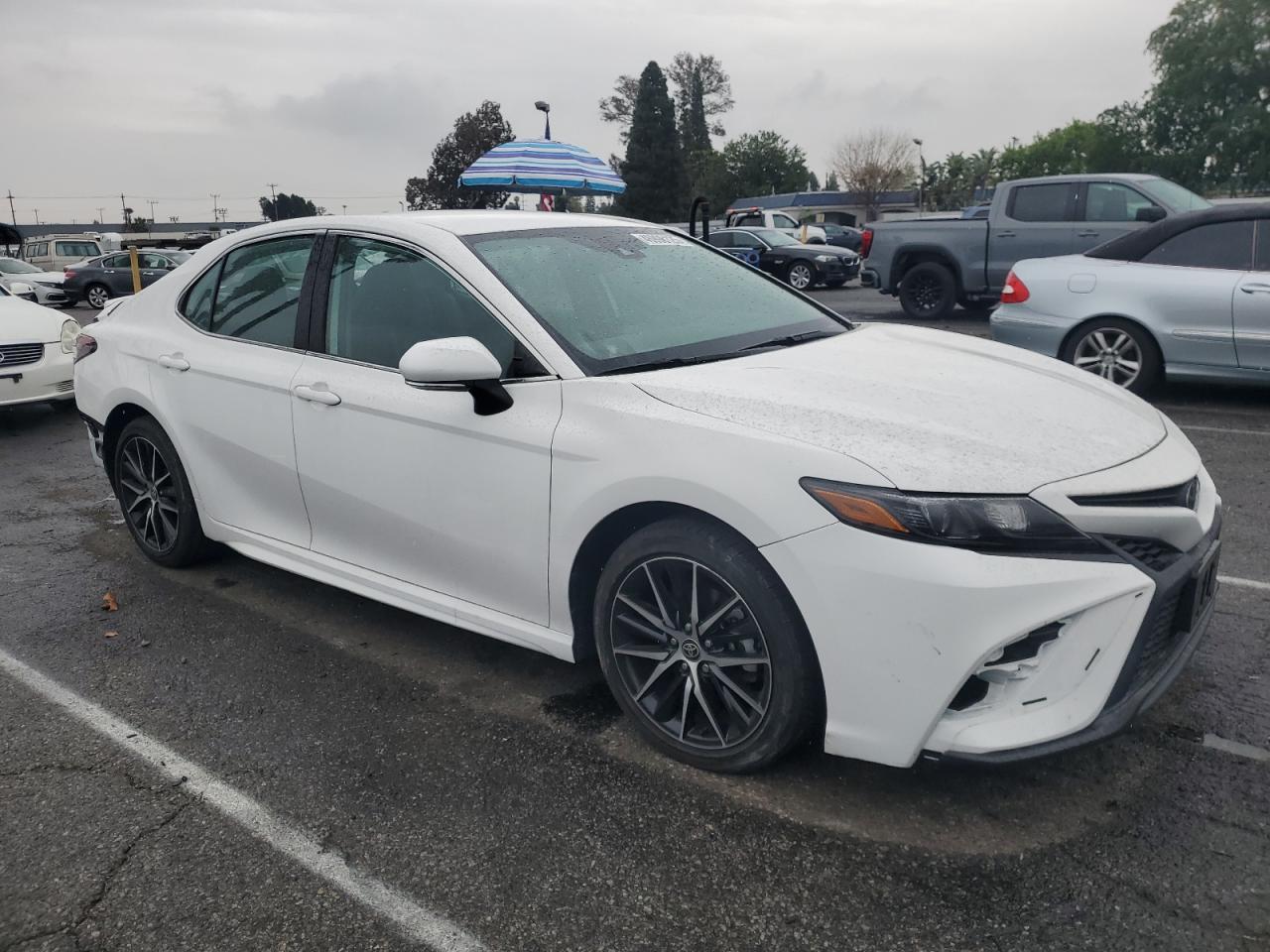2022 Toyota Camry - Image 4