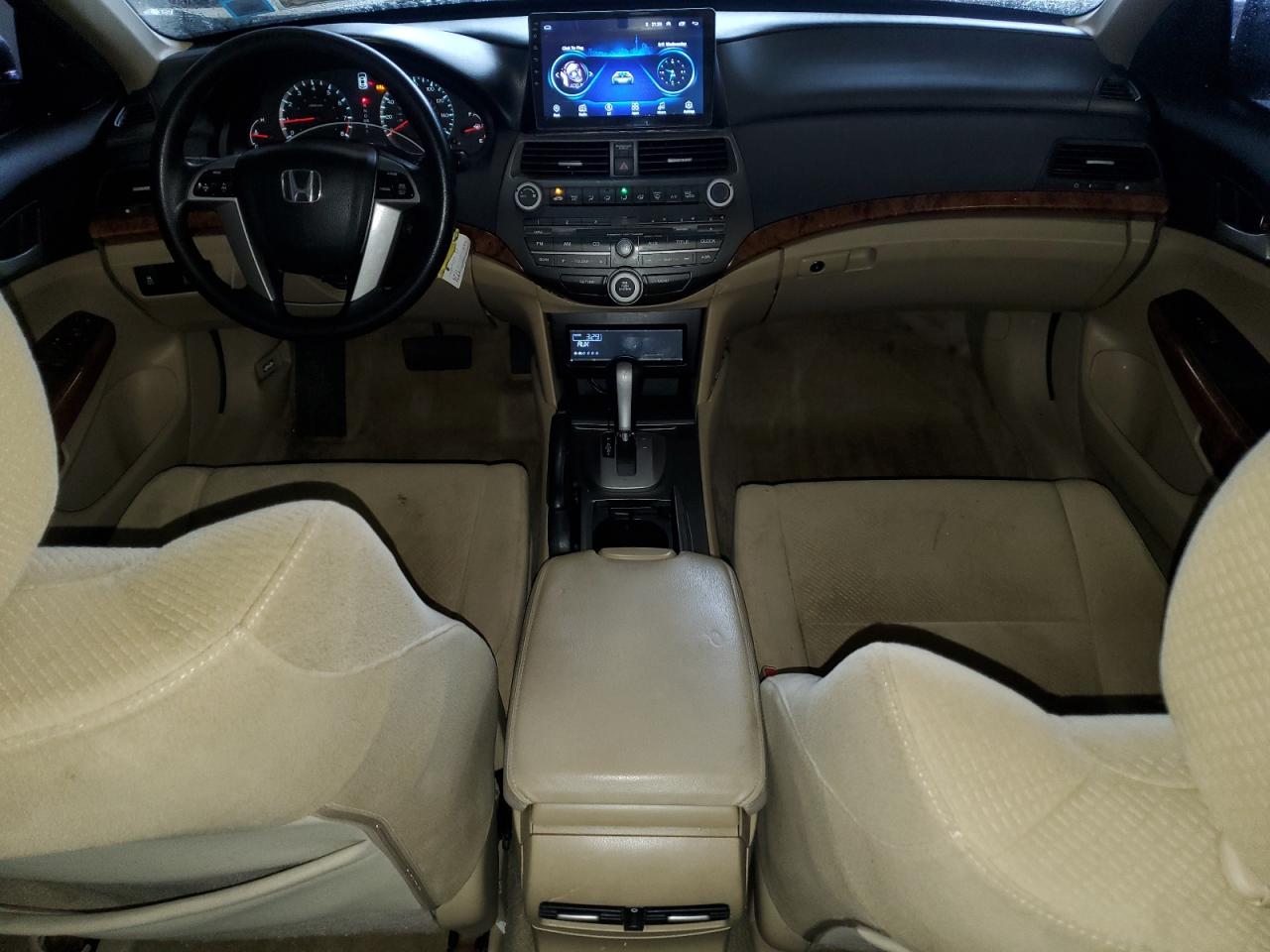 2012 Honda Accord - Image 8