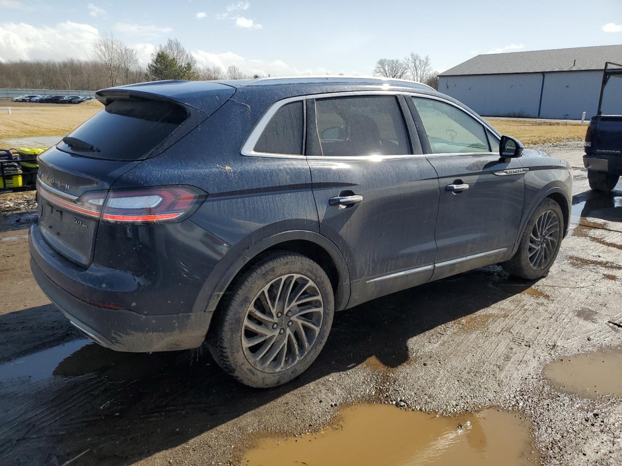 2019 Lincoln Nautilus - Image 3