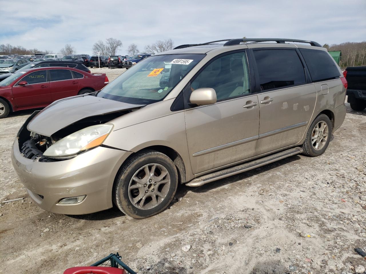 2006 Toyota Sienna - Image 1
