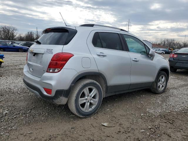  CHEVROLET TRAX 2018 Srebrny