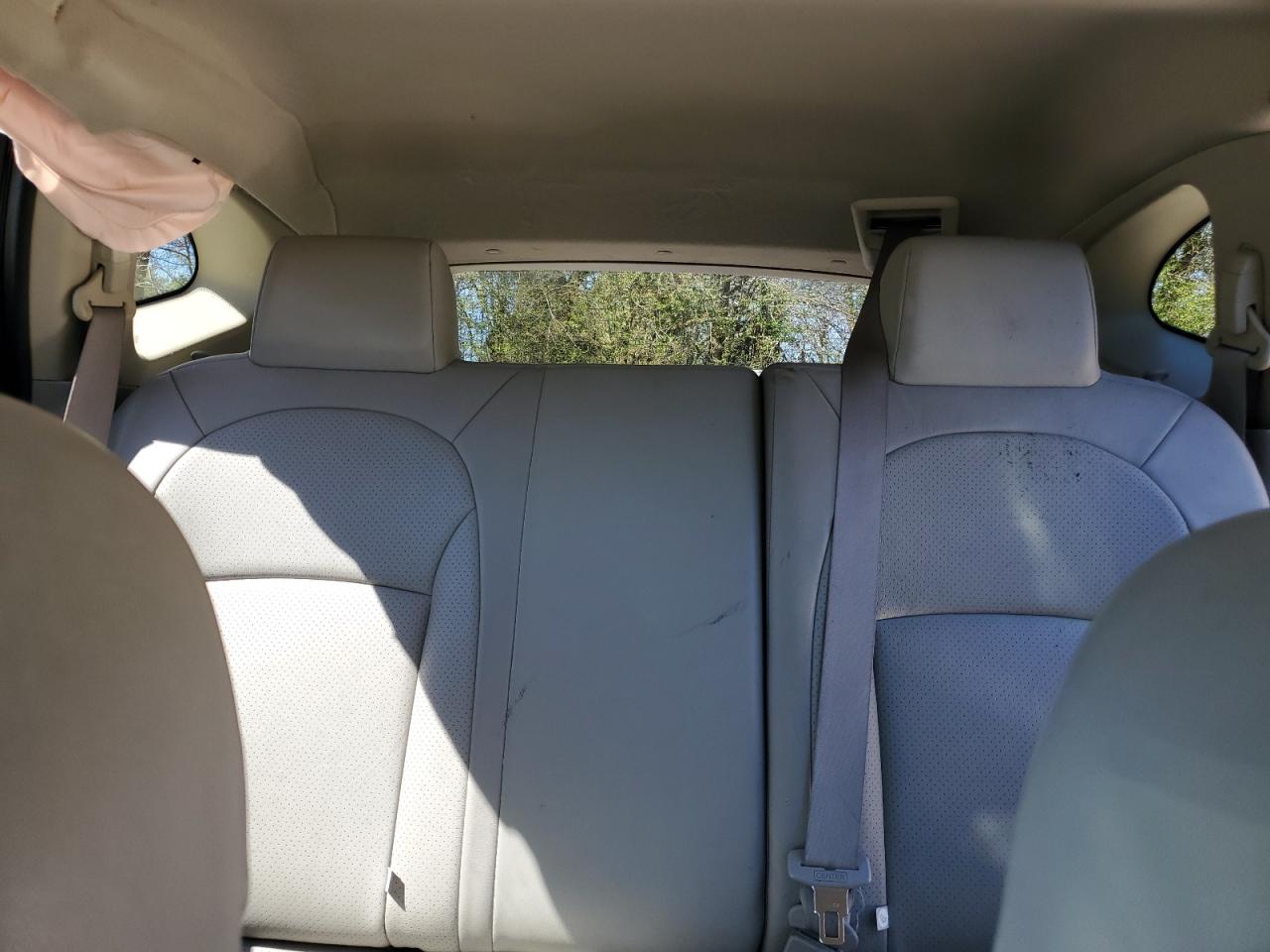 2011 Nissan Rogue - Image 10