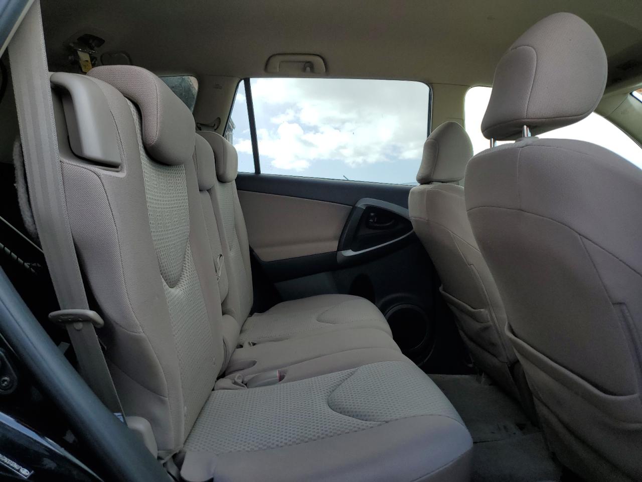 2007 Toyota RAV 4 - Image 11