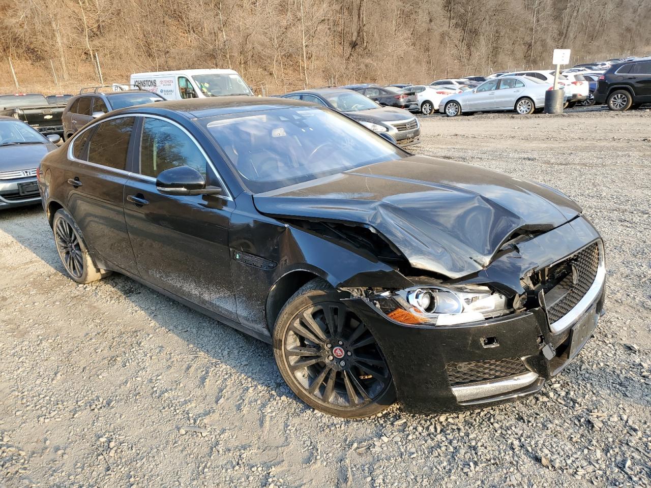 2018 Jaguar XF - Image 4