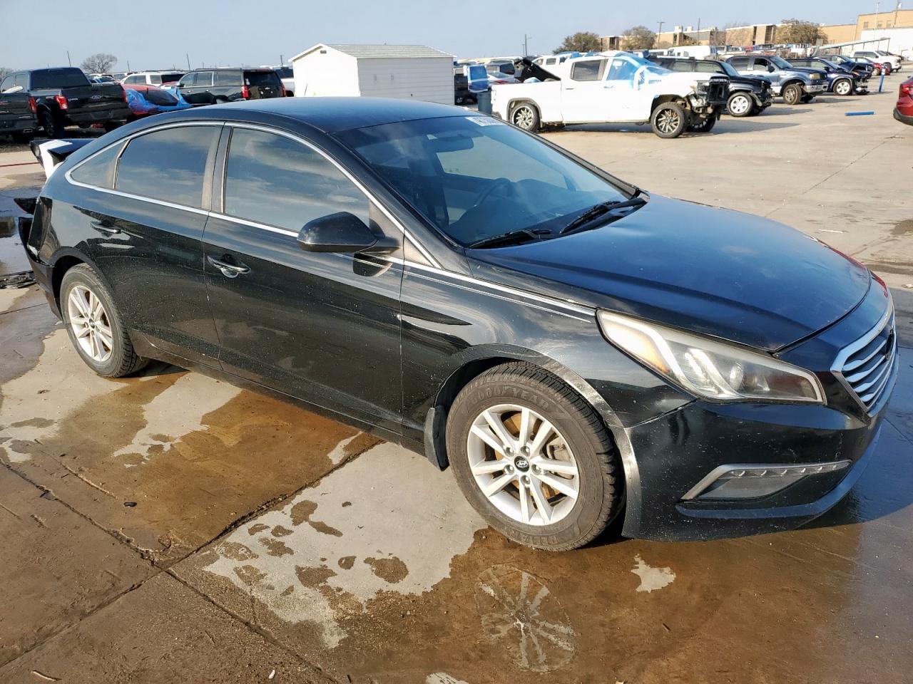 2015 Hyundai Sonata - Image 4