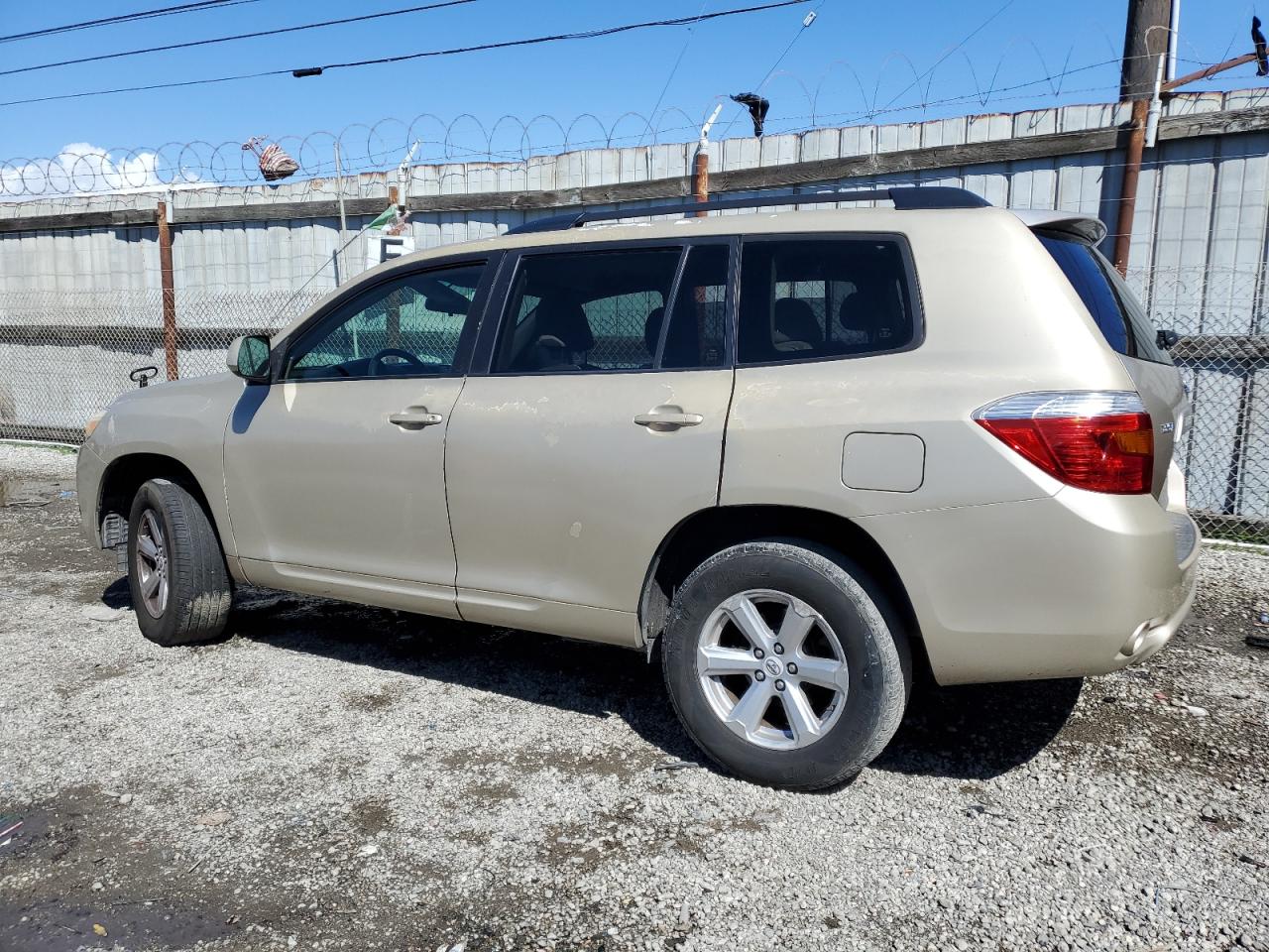 2009 Toyota Highlander - Image 2