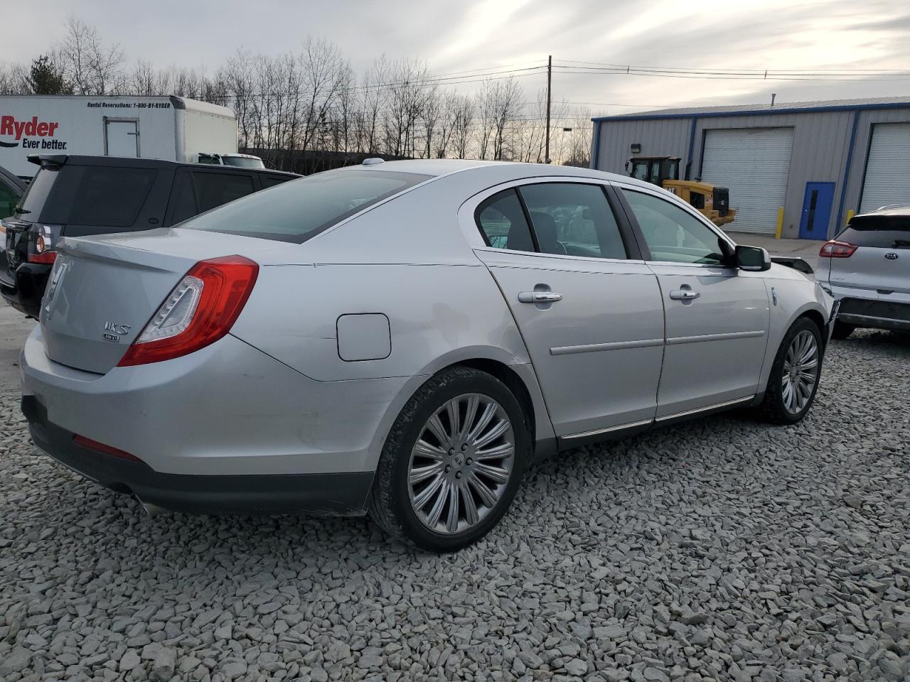 2014 Lincoln MKS - Image 3