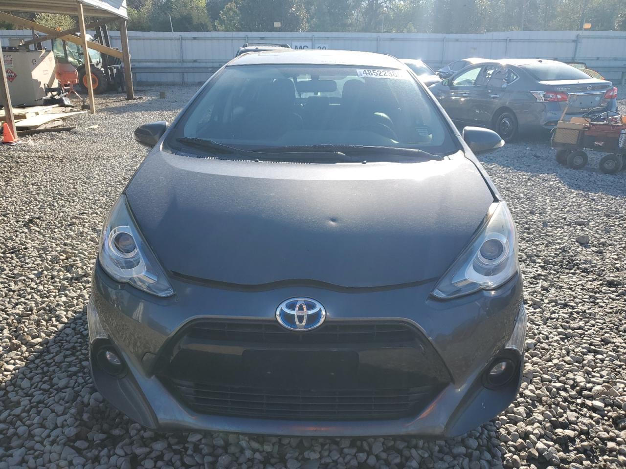 2015 Toyota Prius - Image 5