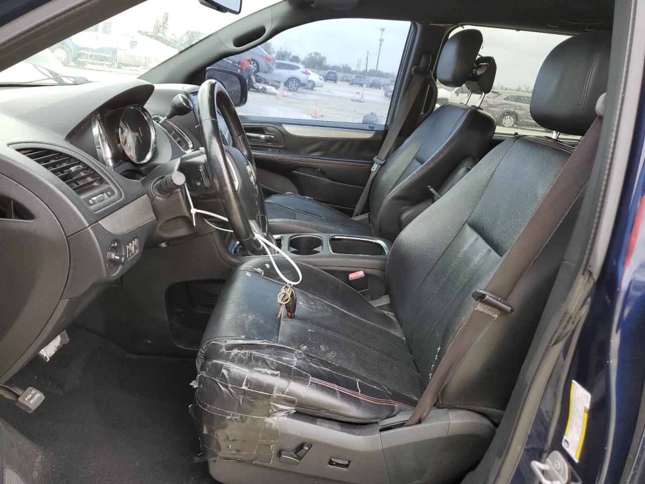 2017 Dodge Caravan - Image 7