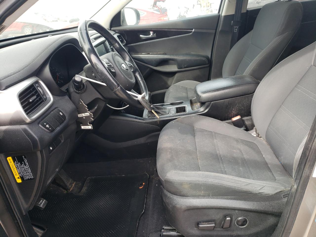 2017 Kia Sorento - Image 7