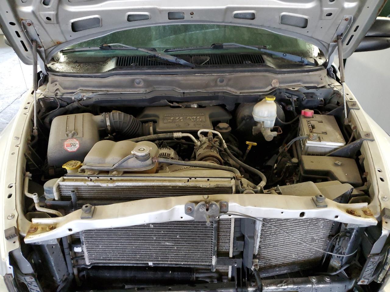 2003 Dodge RAM - Image 11