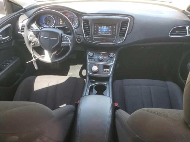 Sedans CHRYSLER 200 2016 Srebrny