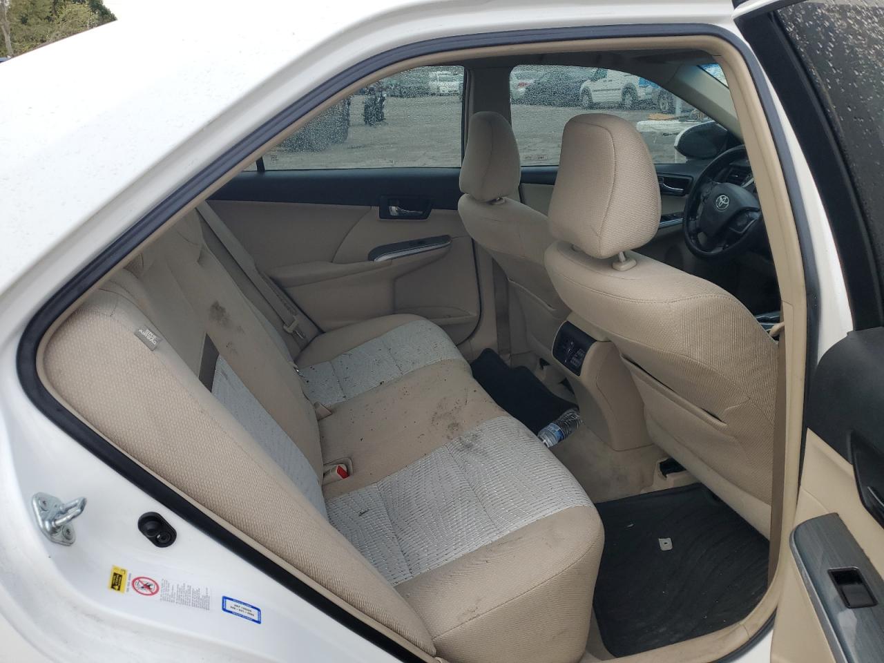 2012 Toyota Camry - Image 11