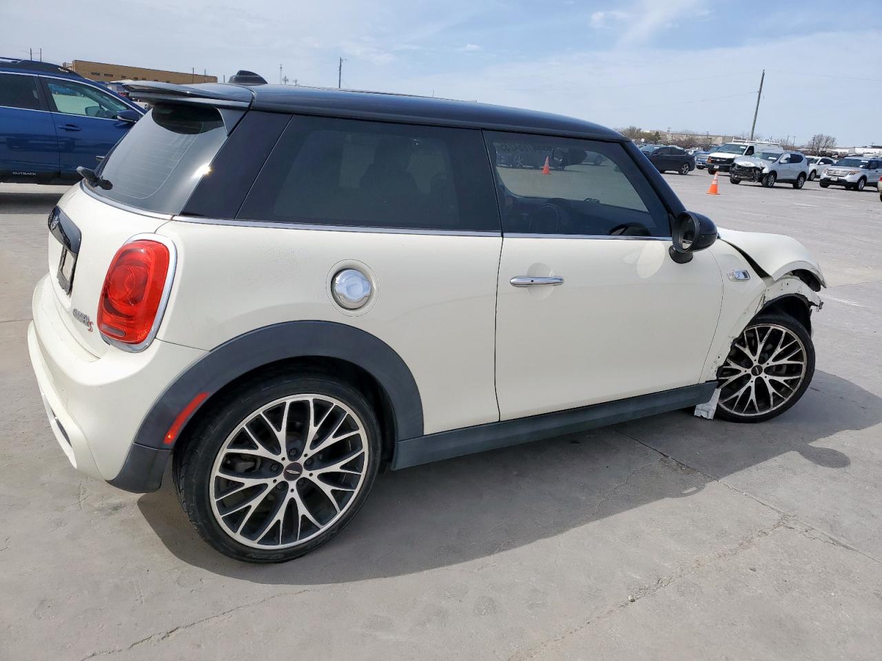 2017 MINI Cooper - Image 3