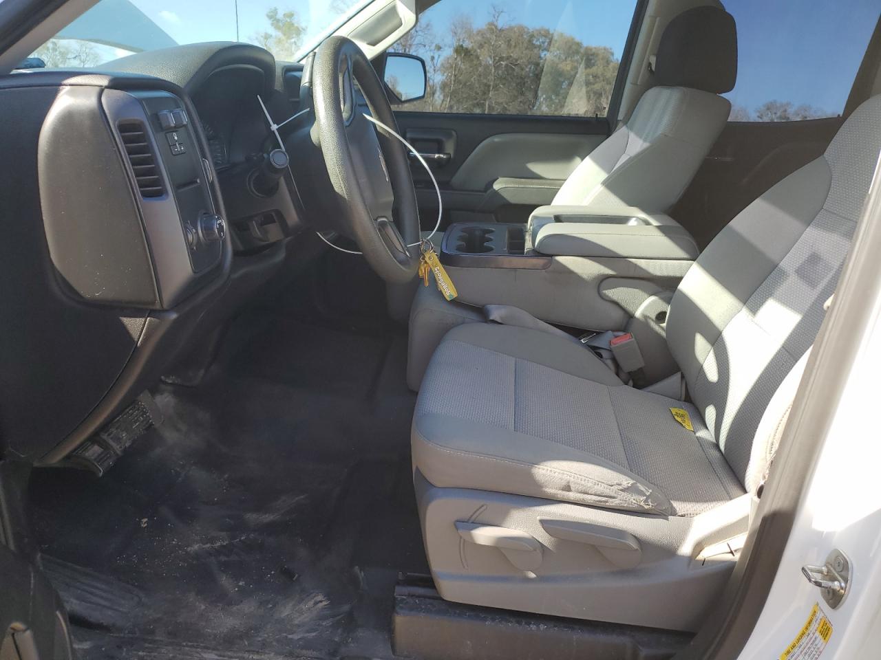 2015 Chevrolet Silverado - Image 7