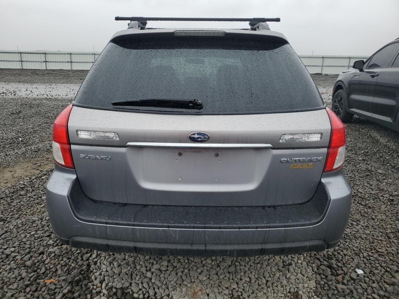 2009 Subaru Outback - Image 6