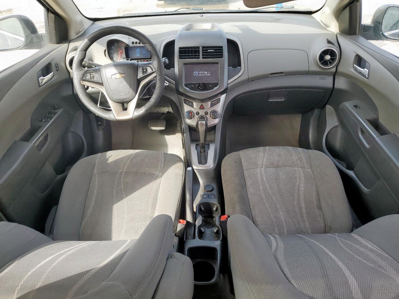 2015 Chevrolet Sonic - Image 8