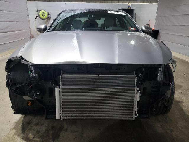  GENESIS G70 BASE 2024 Серый