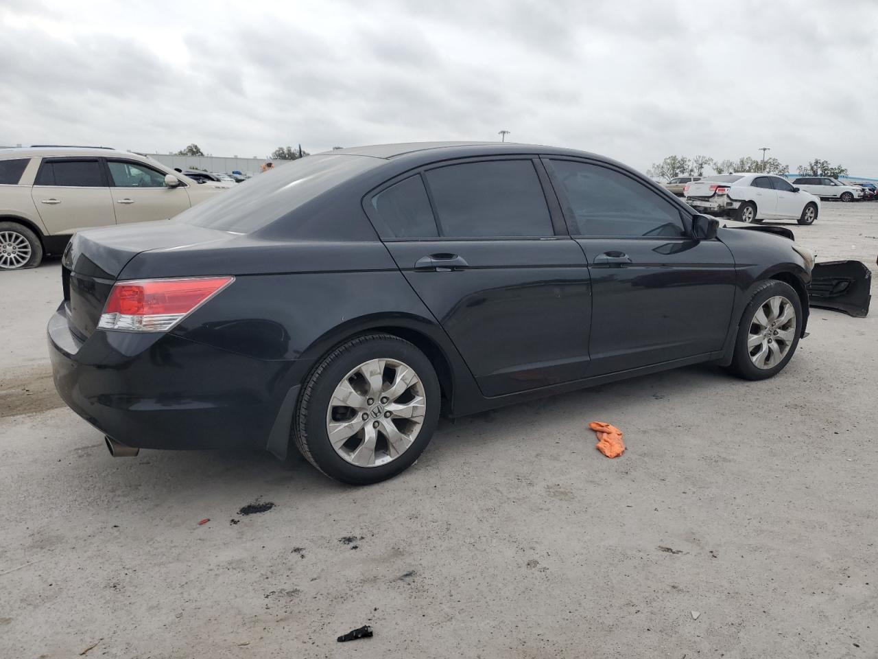 2010 Honda Accord - Image 3