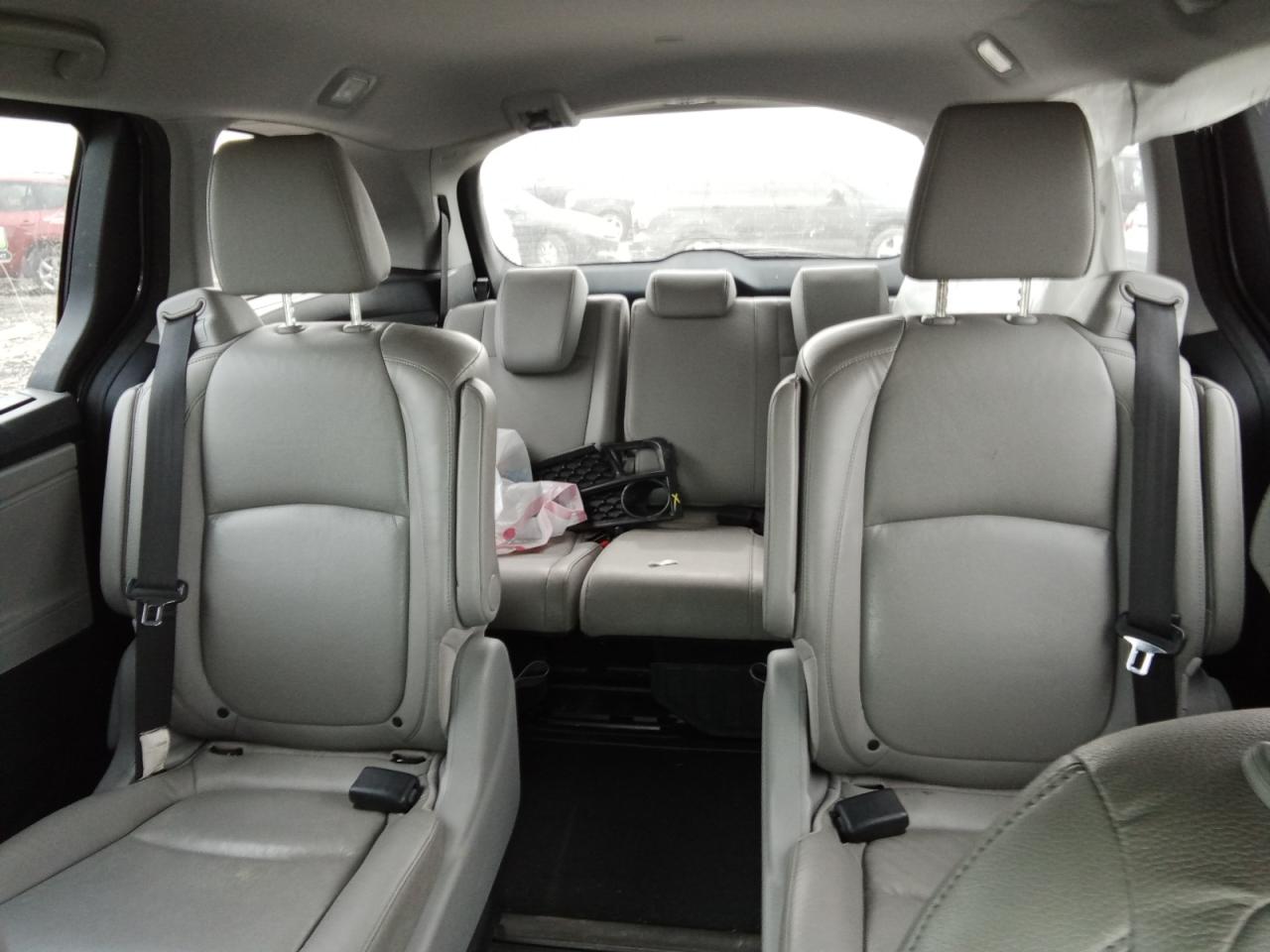 2018 Honda Odyssey - Image 10