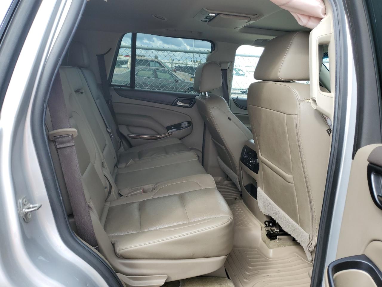 2018 GMC Yukon - Image 11