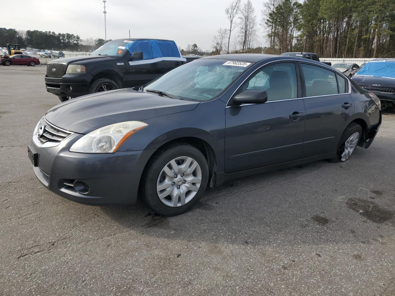 2010 Nissan Altima - Image 1