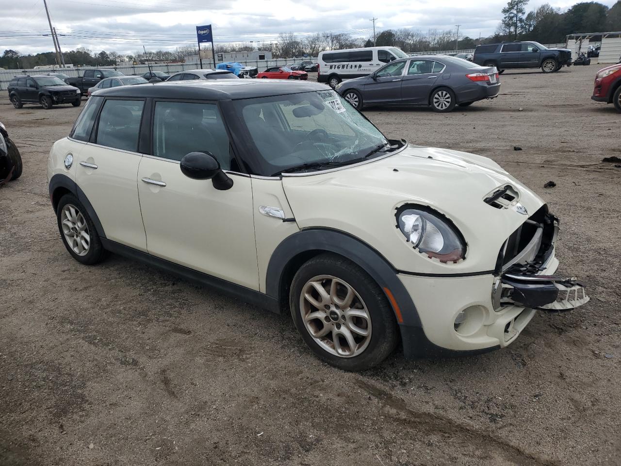2015 MINI Cooper - Image 4